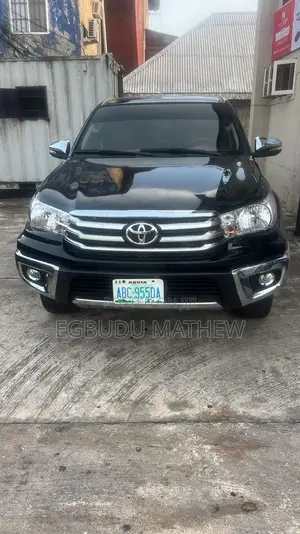Toyota Hilux 2.0 VVT-i 2012 Black