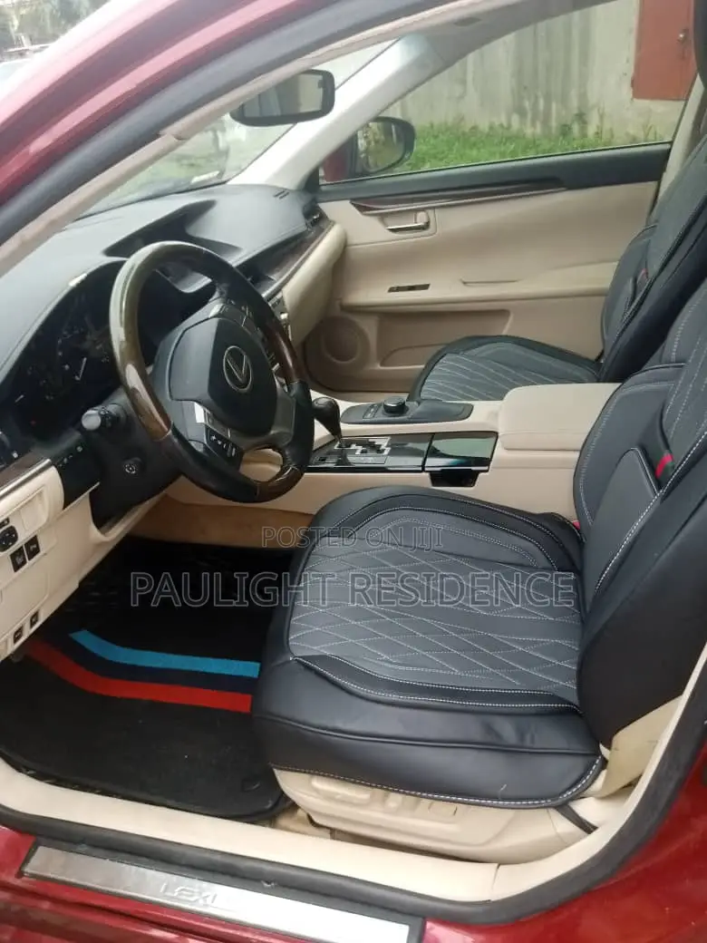 Lexus ES 2014 Red