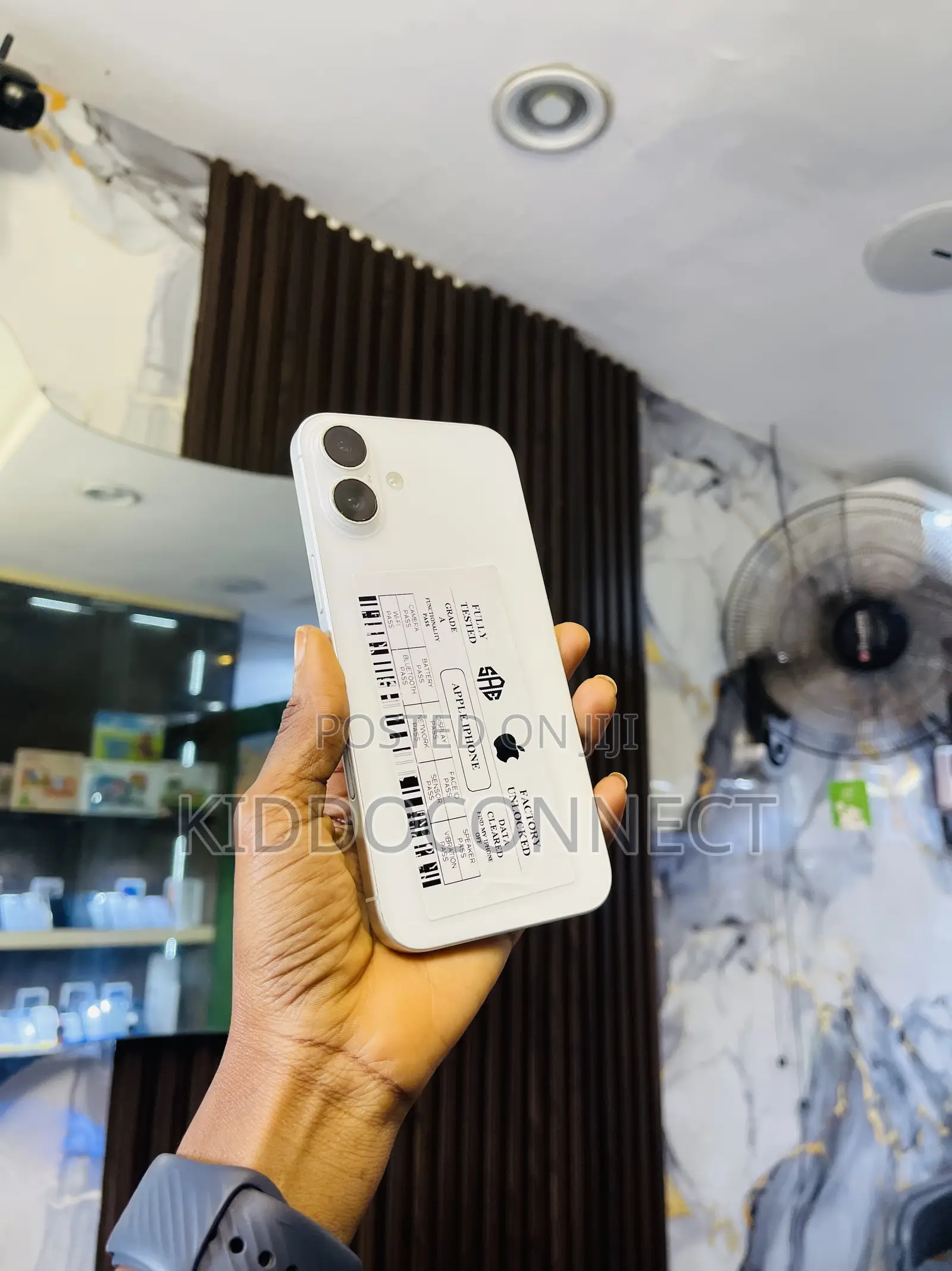 Apple iPhone 16 Plus 128 GB White