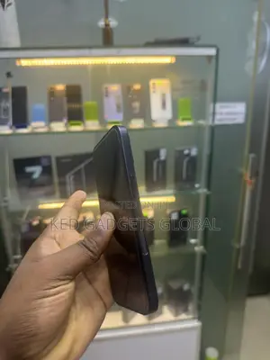 Apple iPhone 16 256 GB Black