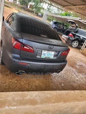 Lexus IS 2010 Matt Black