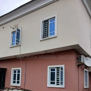 5bdrm Duplex in Adeniyi Jones for rent
