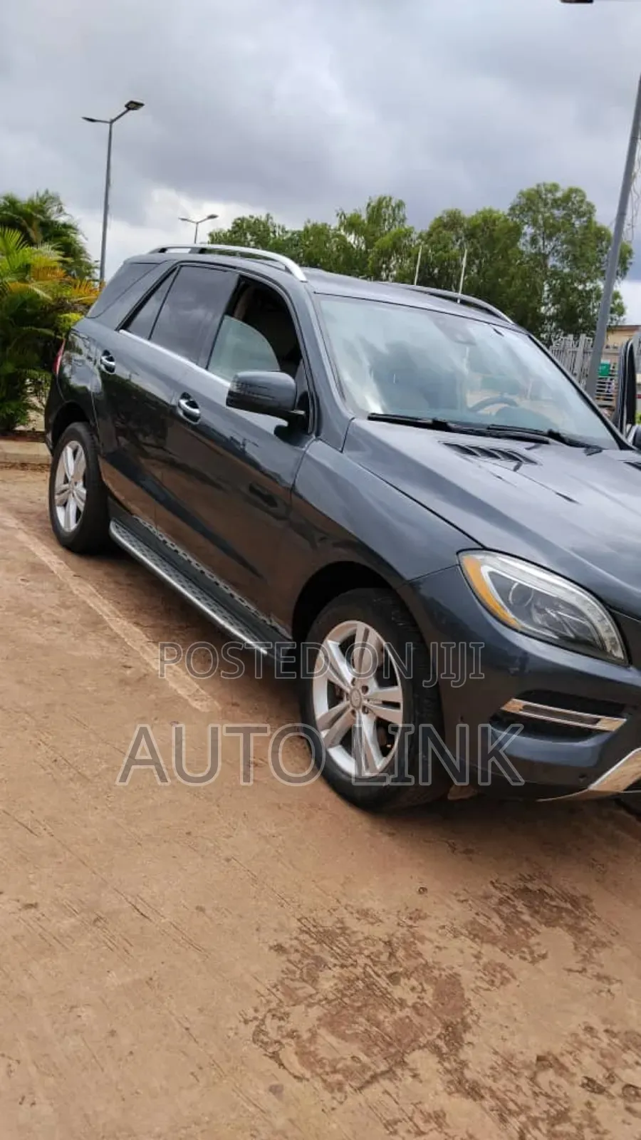 Mercedes-Benz M Class 2013 Blue