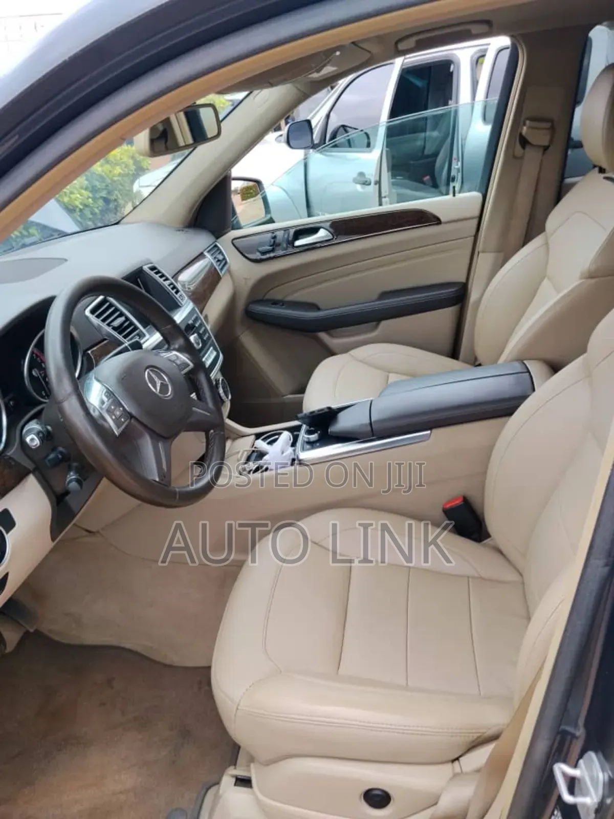Mercedes-Benz M Class 2013 Blue