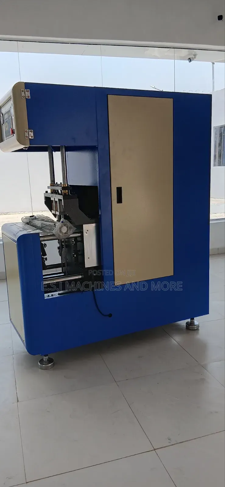Pet Blowing Machine