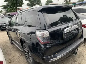 Toyota 4-Runner Limited 4dr 4x4 (4.0L 6cyl 5A) 2016 Black