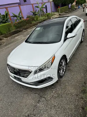 Hyundai Sonata Limited 2.0T 4dr Sedan (2.0L 4cyl Turbo 6A) 2015 White