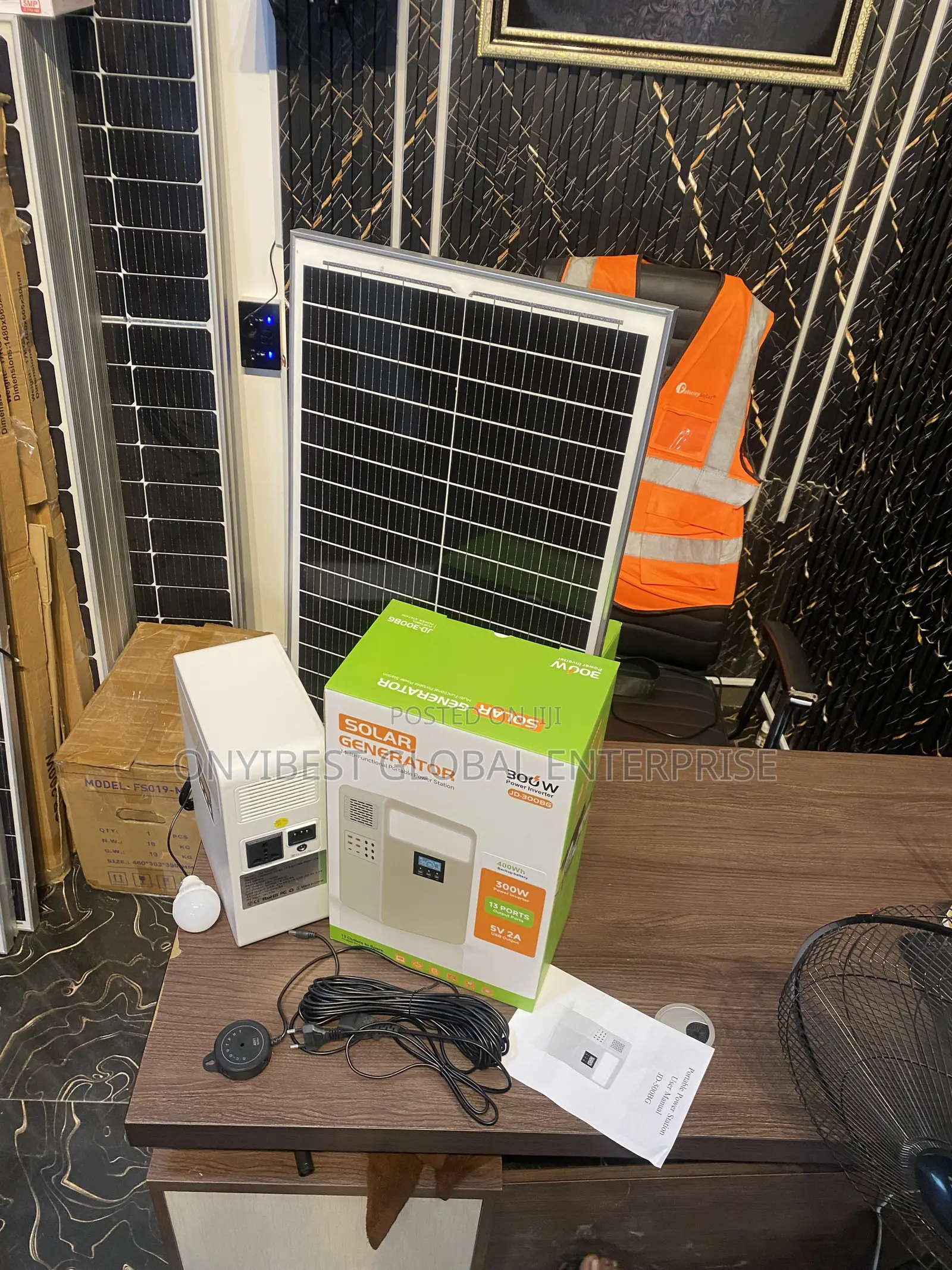 Rechargeable Solar Generator for Home Office