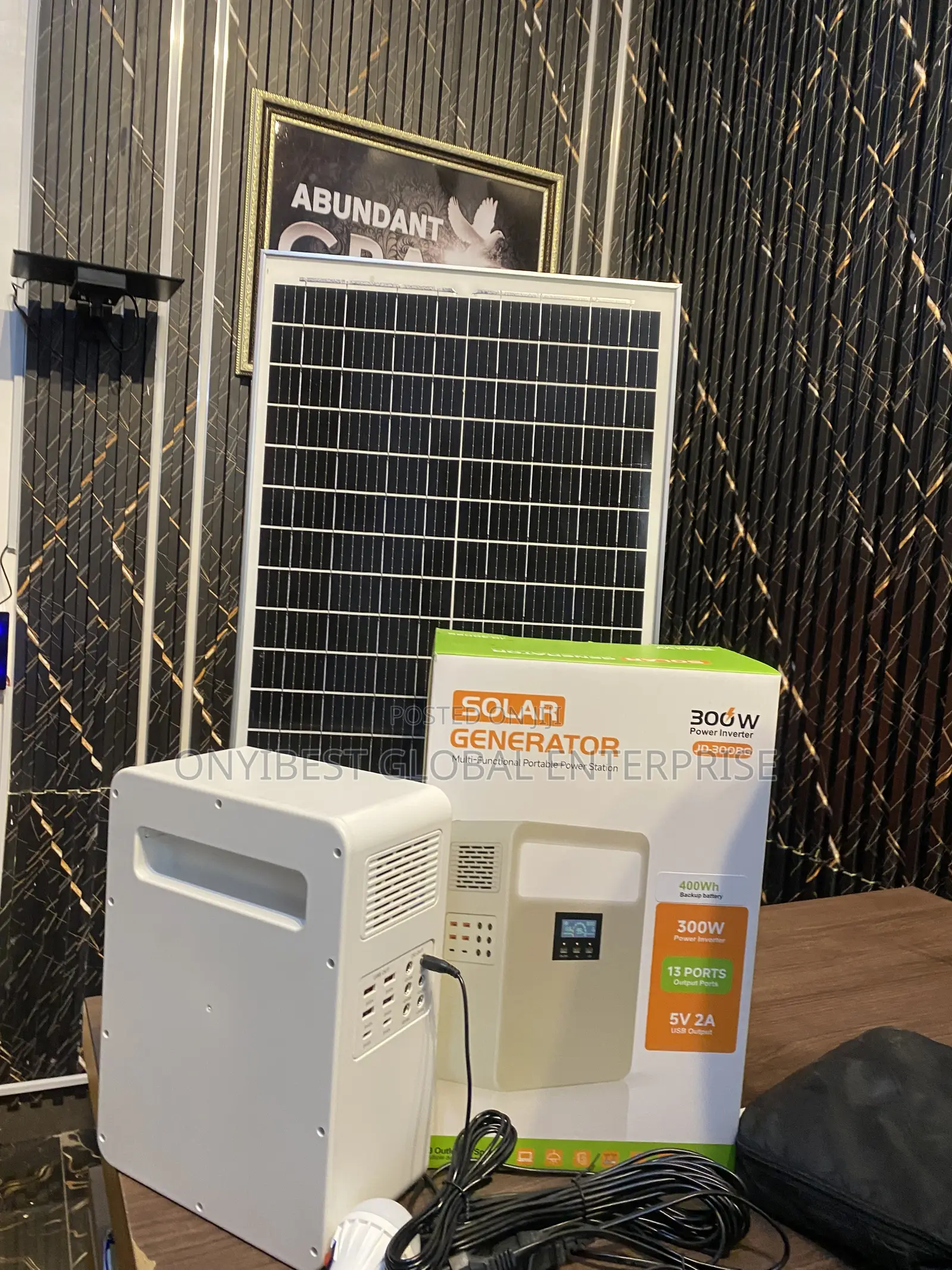 Rechargeable Solar Generator for Home Office