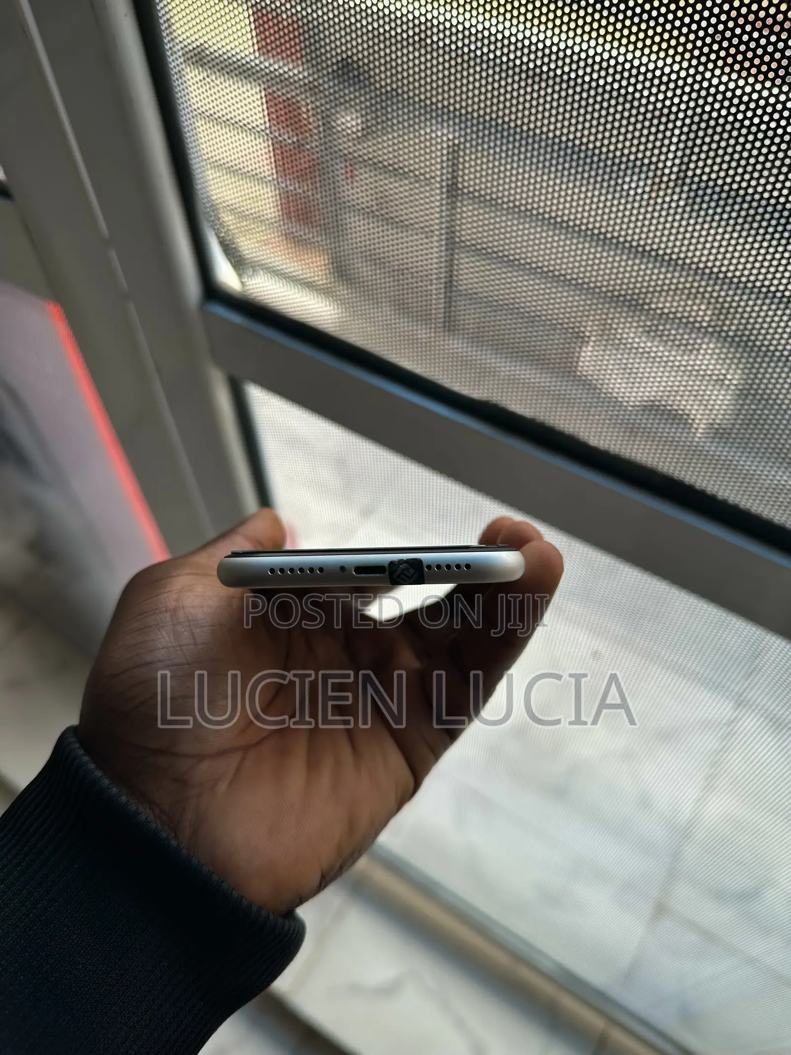 Apple iPhone 11 64 GB White