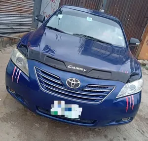 Toyota Camry XLE 4dr Sedan (2.4L 4cyl 5A) 2009 Blue