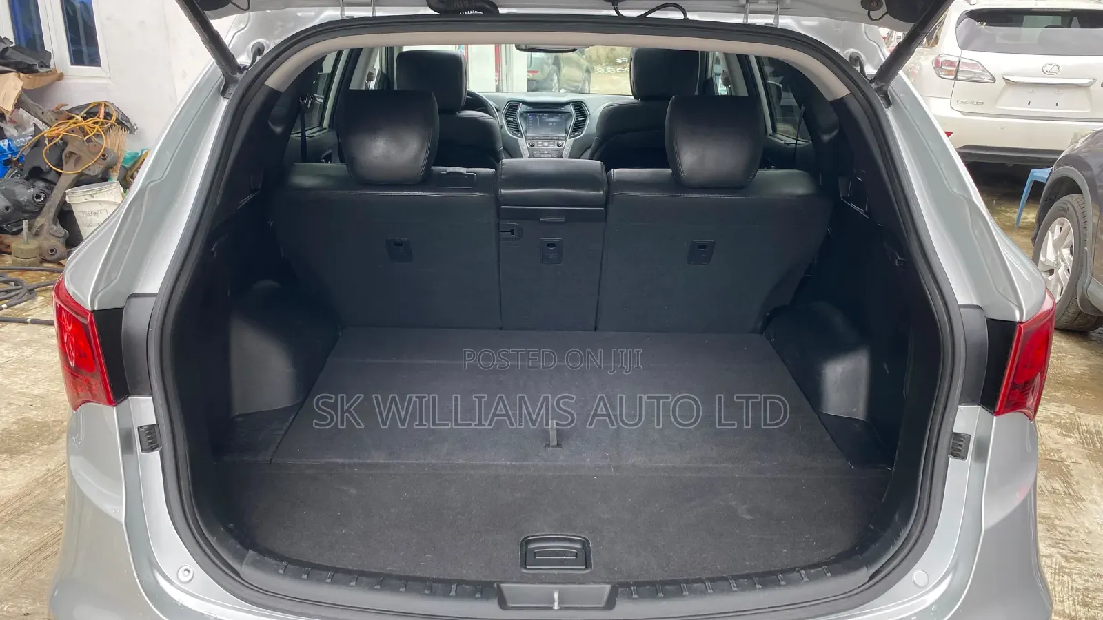 Hyundai Santa Fe 2018 Silver
