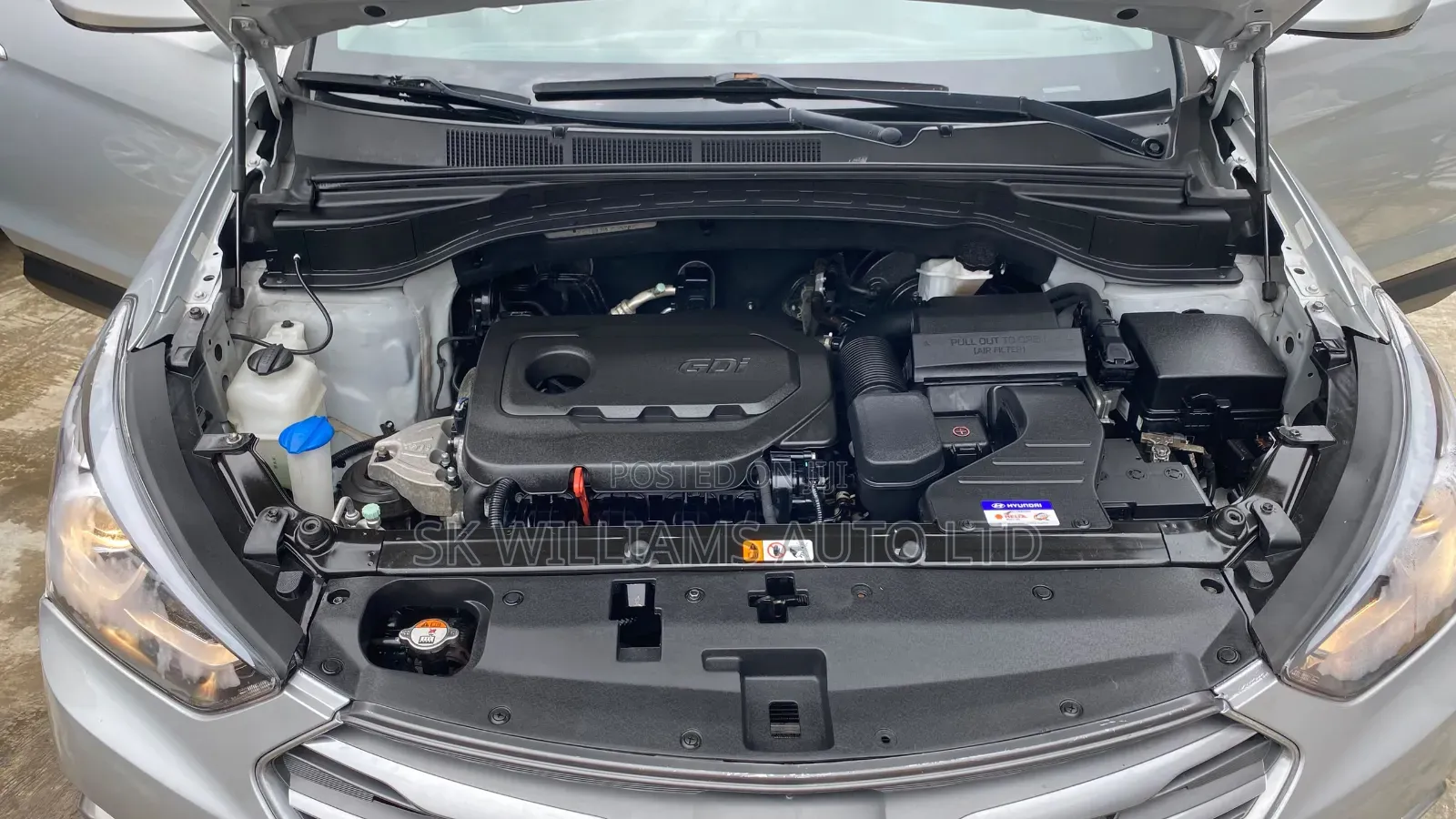 Hyundai Santa Fe 2018 Silver