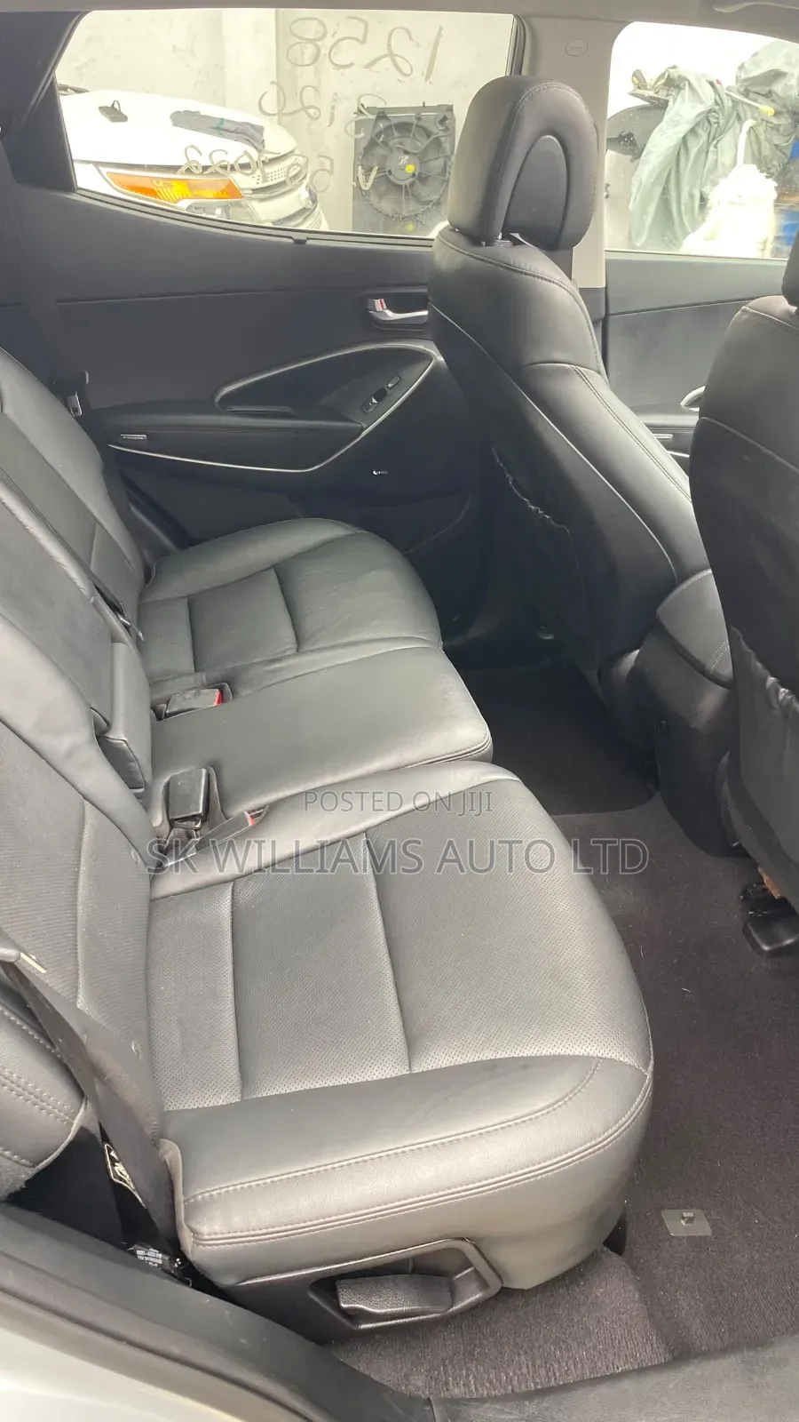 Hyundai Santa Fe 2018 Silver