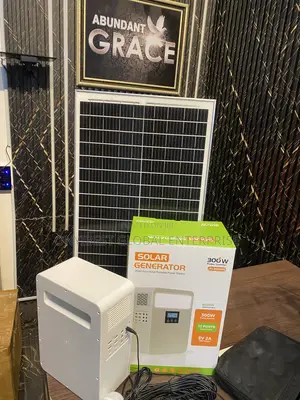 Solar Generator With 400Wh Battery Backup