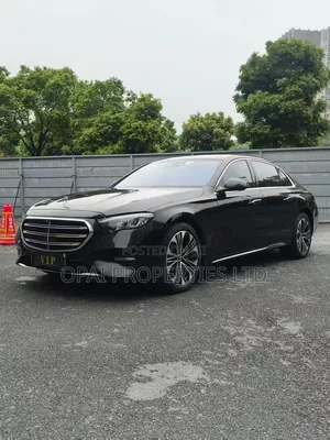 Mercedes-Benz E350 2025 Black