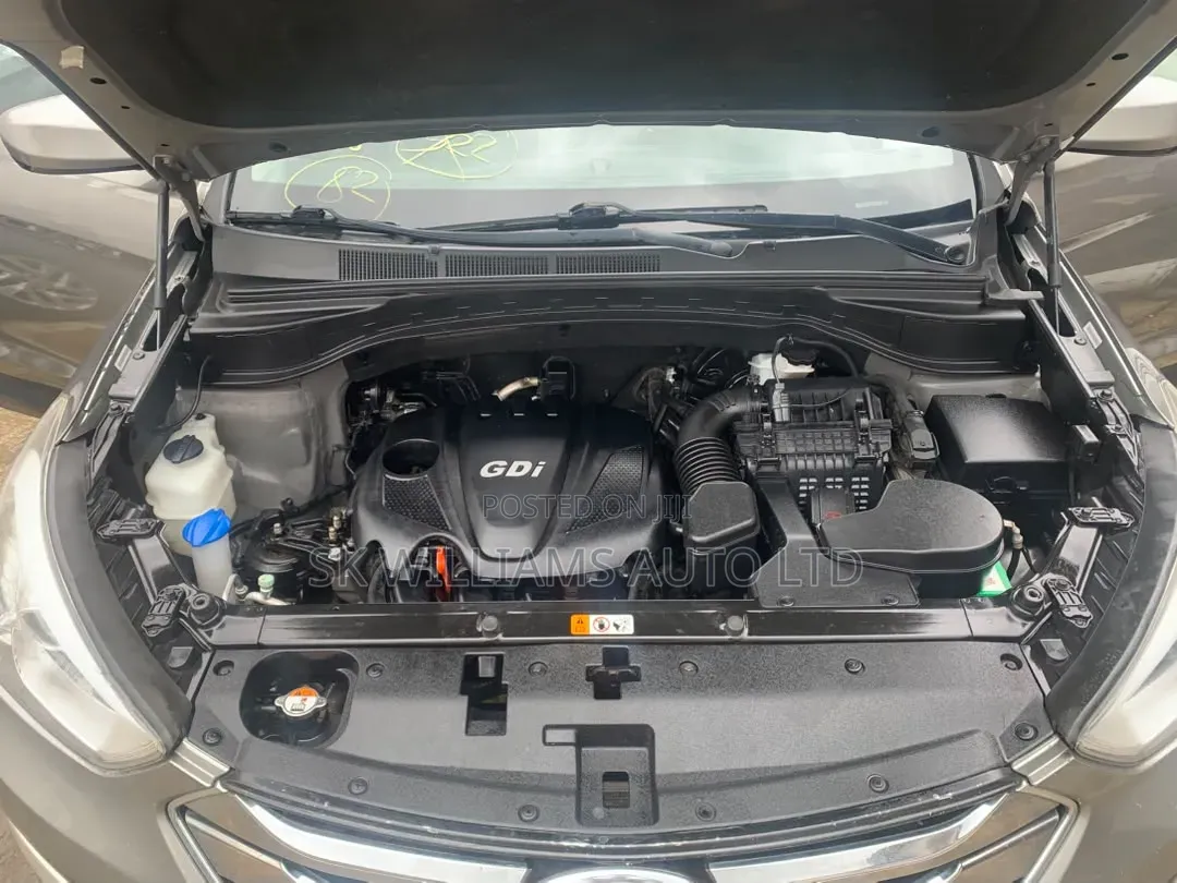 Hyundai Santa Fe 2014 Gray