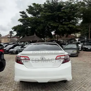 Toyota Camry 2013 White