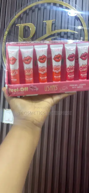 Ushas Lip Gloss Peel Off