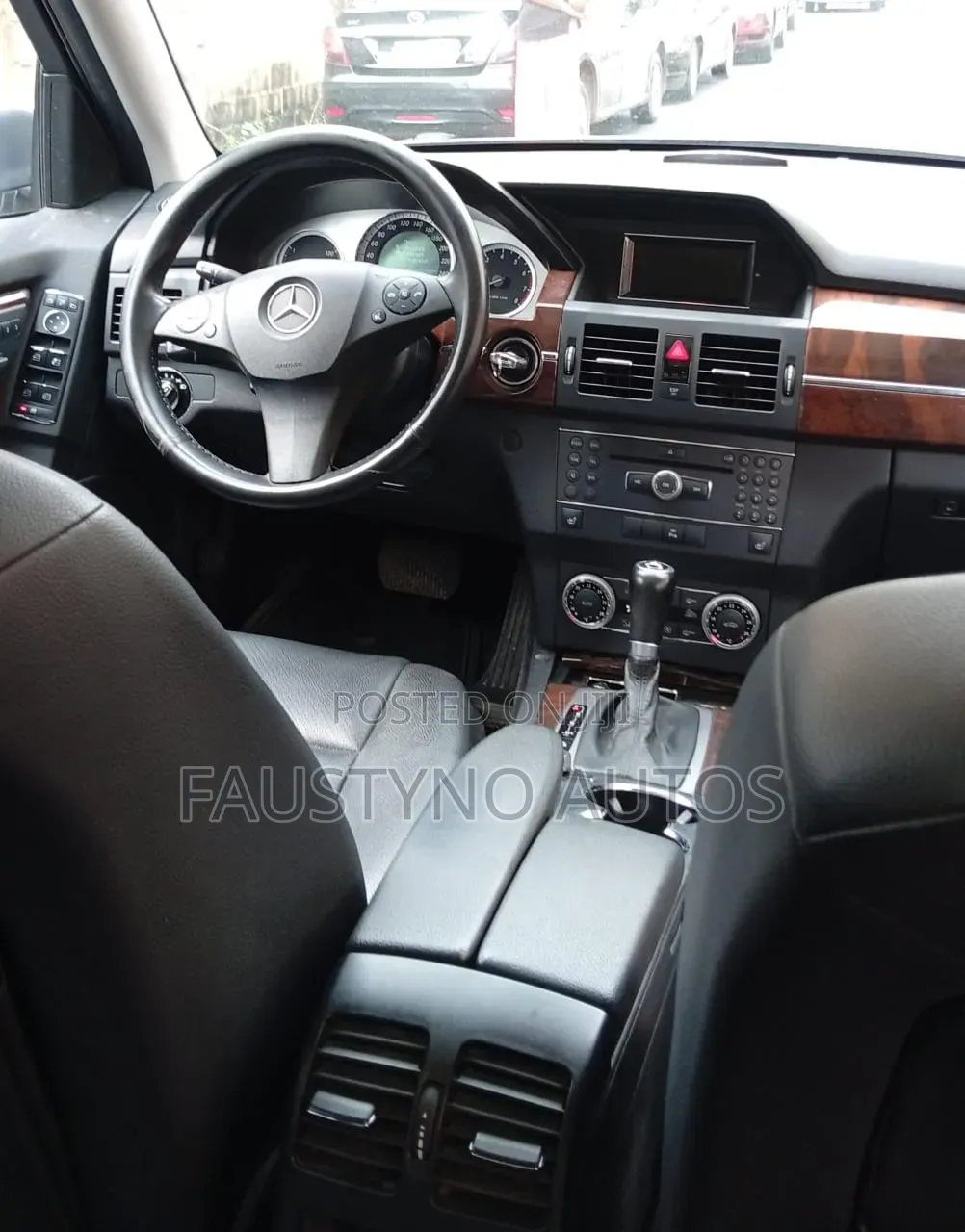 Mercedes-Benz GLK-Class 2010 Gray
