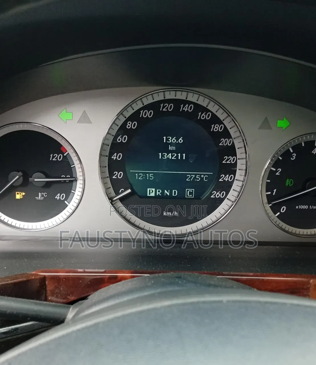 Mercedes-Benz GLK-Class 2010 Gray