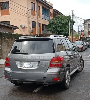 Mercedes-Benz GLK-Class 2010 Gray