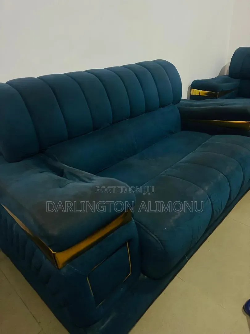 Modern Blue Sofa for Sitting Room