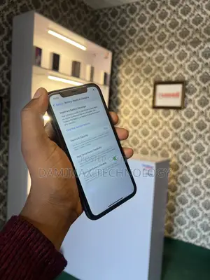 Apple iPhone 11 64 GB Black