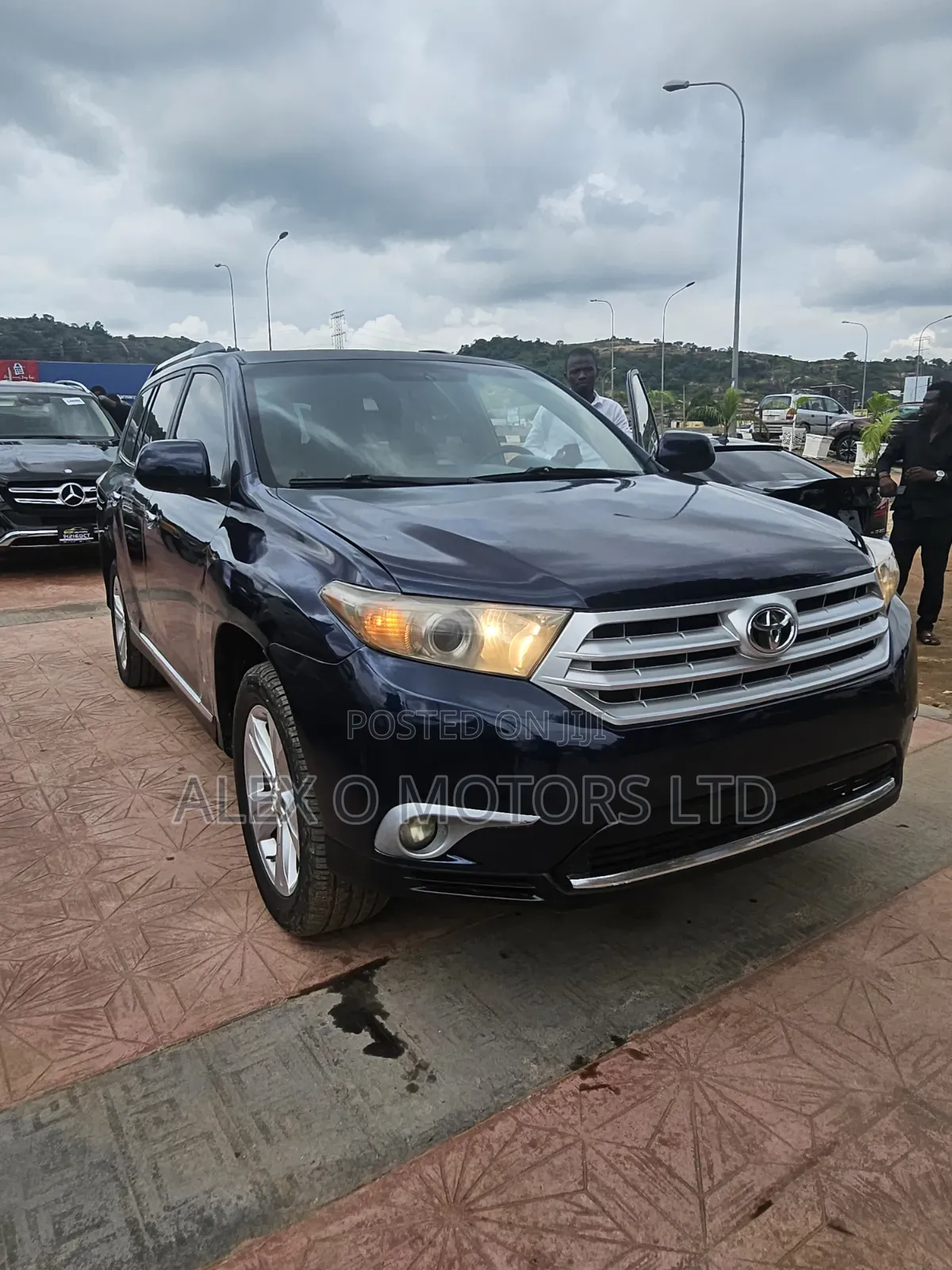 Toyota Highlander 2013 Blue