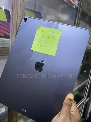 Apple iPad Pro 12.9 (2018) 256 GB Gray