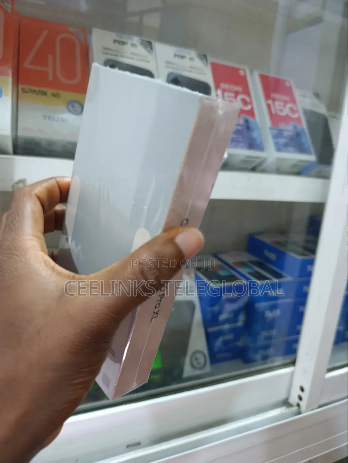 New Google Pixel 10 Pro XL 256 GB Gold