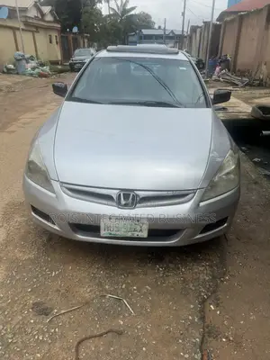 Honda Accord 2006 Silver