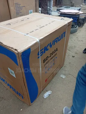Original Skyrun Chest Frezzer 260L