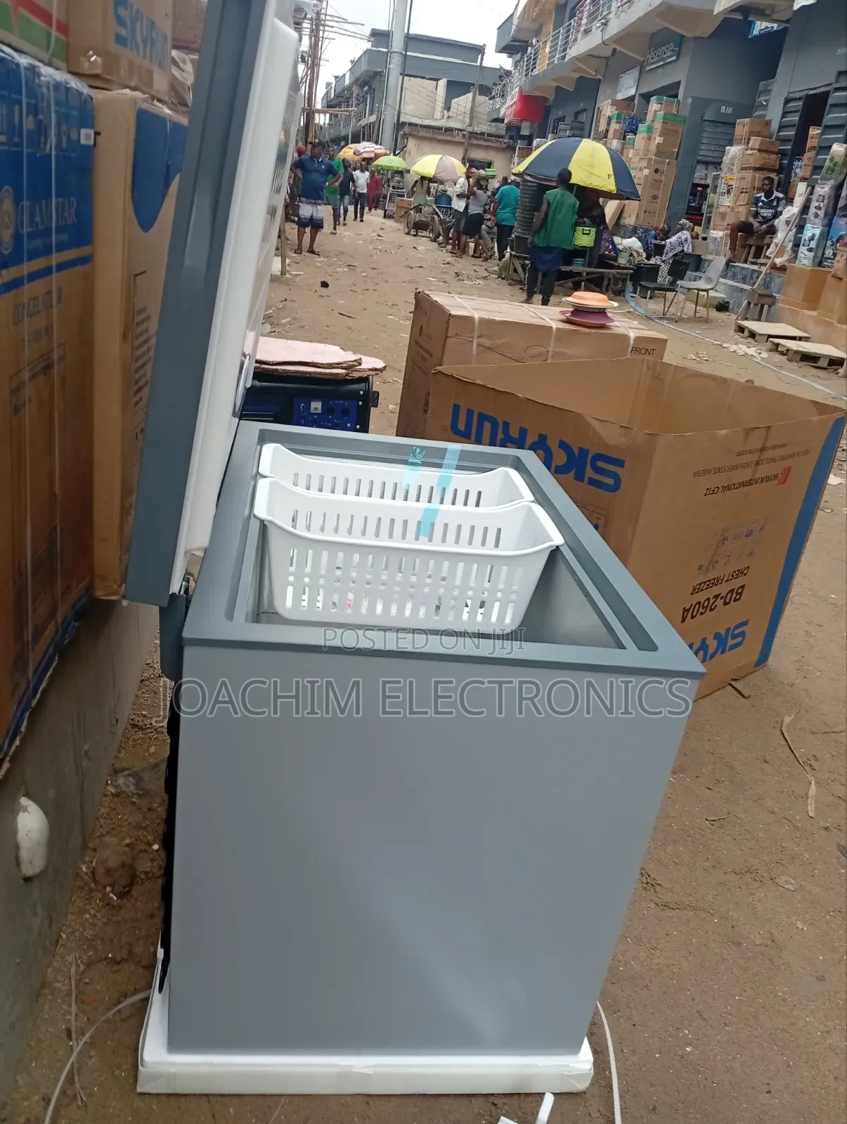 Original Skyrun Chest Frezzer 260L