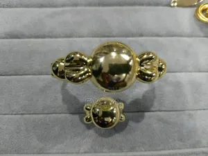 Elegant Gold-Tone Bangle Ring Set