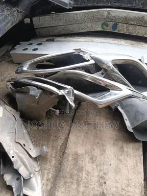 Lexus RX 2020 Exhaust Mouth