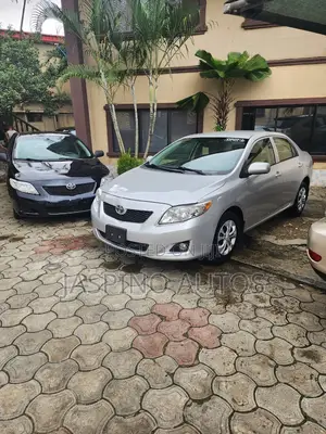 Toyota Corolla 2009 Silver