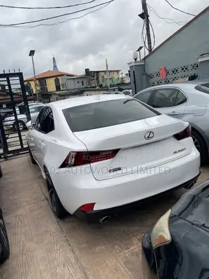 Lexus IS 200t 2016 White