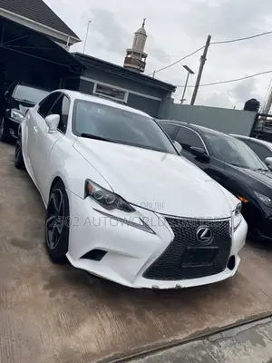 Lexus IS 200t 2016 White