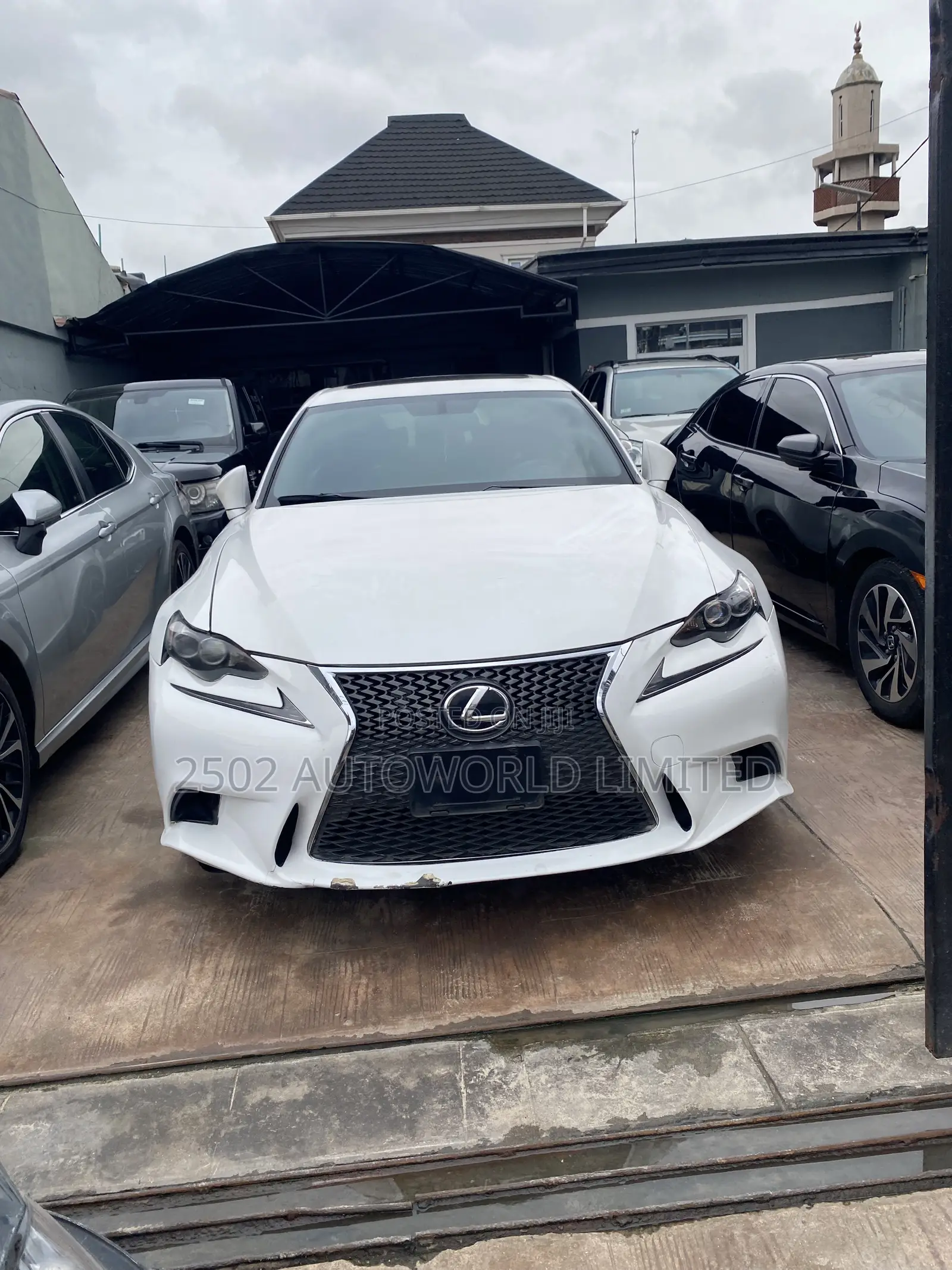 Lexus IS 200t 2016 White