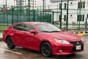 Lexus ES 2013 Red