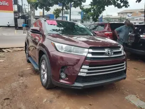 Toyota Highlander 2015 Brown
