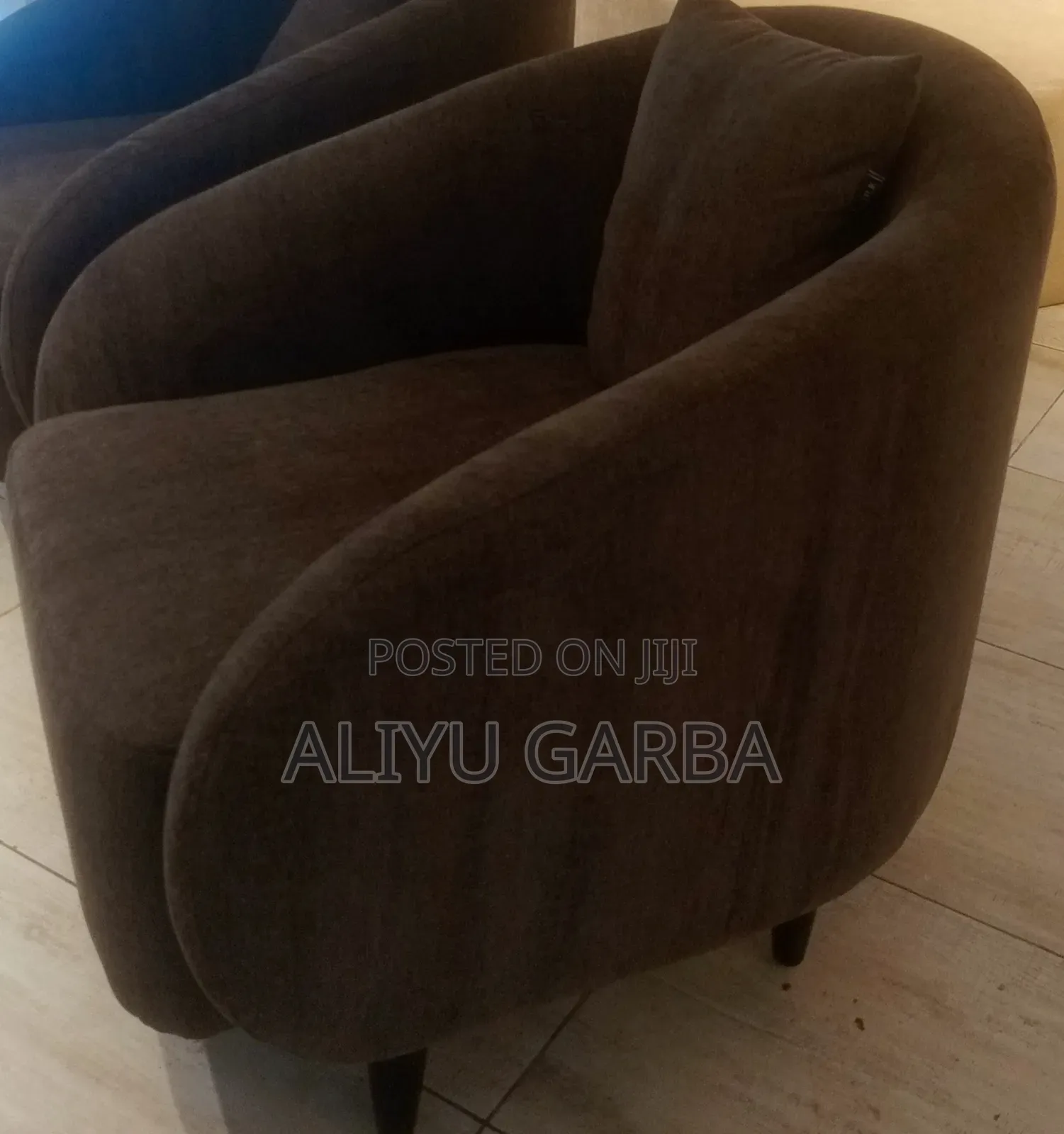 Dark Brown Single