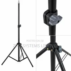 8806 Light Tripod Stand