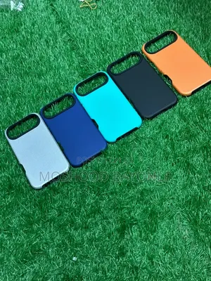 Accessories and Phones, Sreen Protector and Pouch