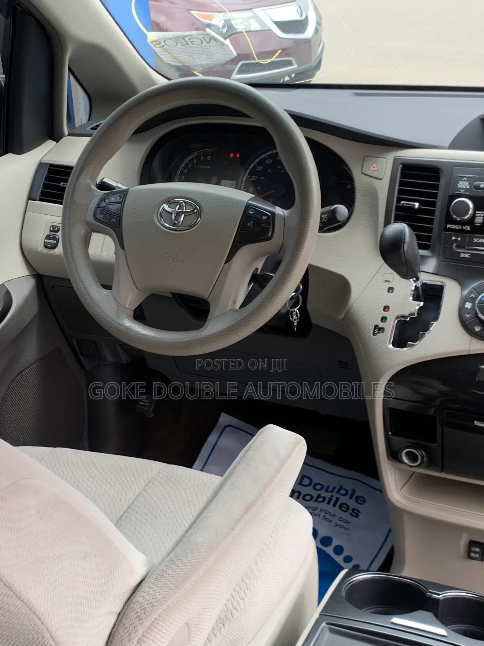 Toyota Sienna 2014 White