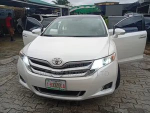 Toyota Venza 2013 White