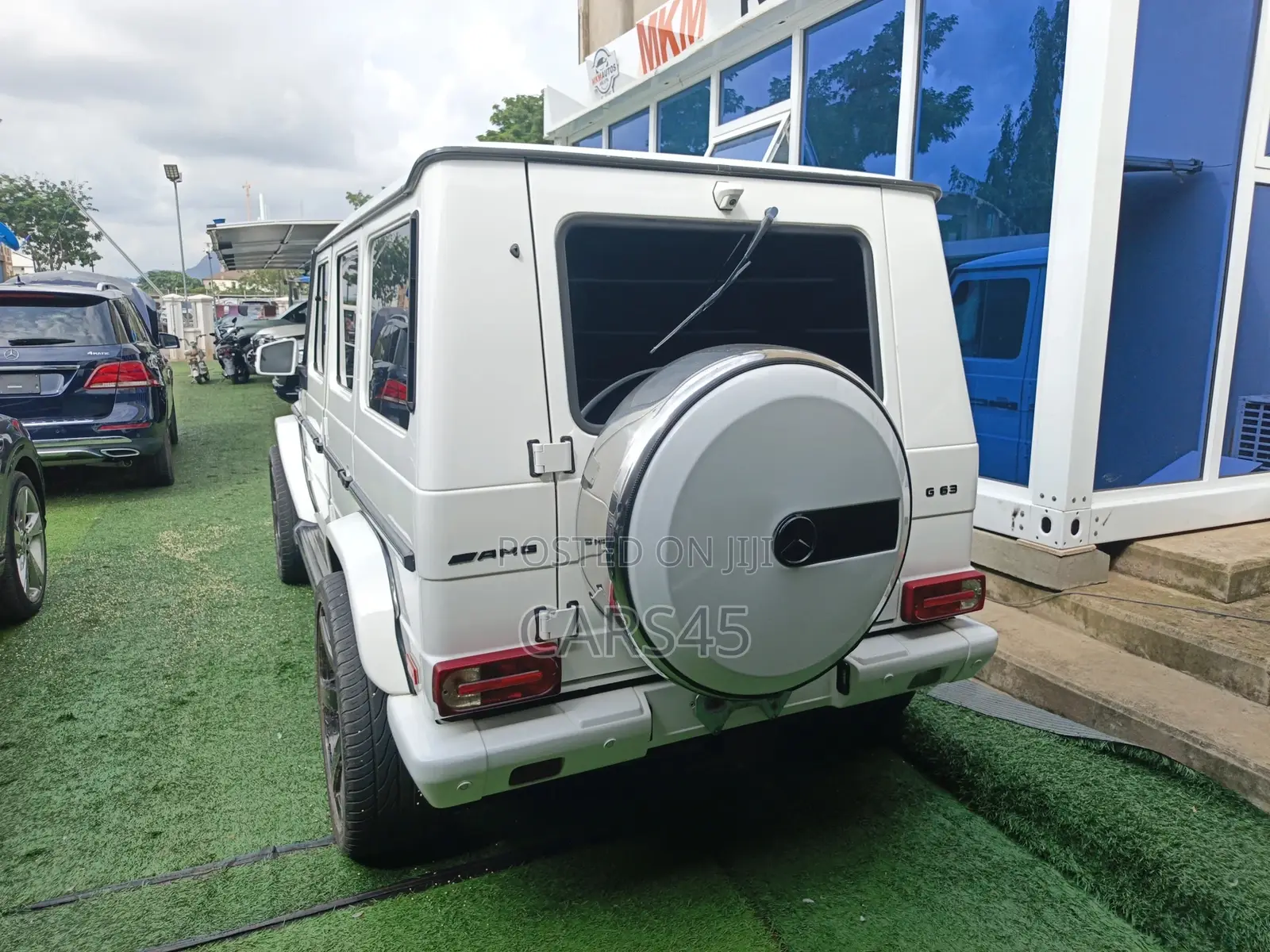 Mercedes-Benz G-Class 2018 White