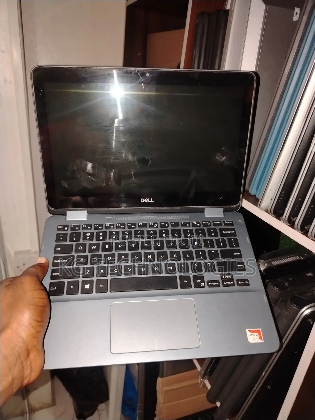Laptop Dell Inspiron 11 3179 4GB Intel Core i3 SSD 128GB