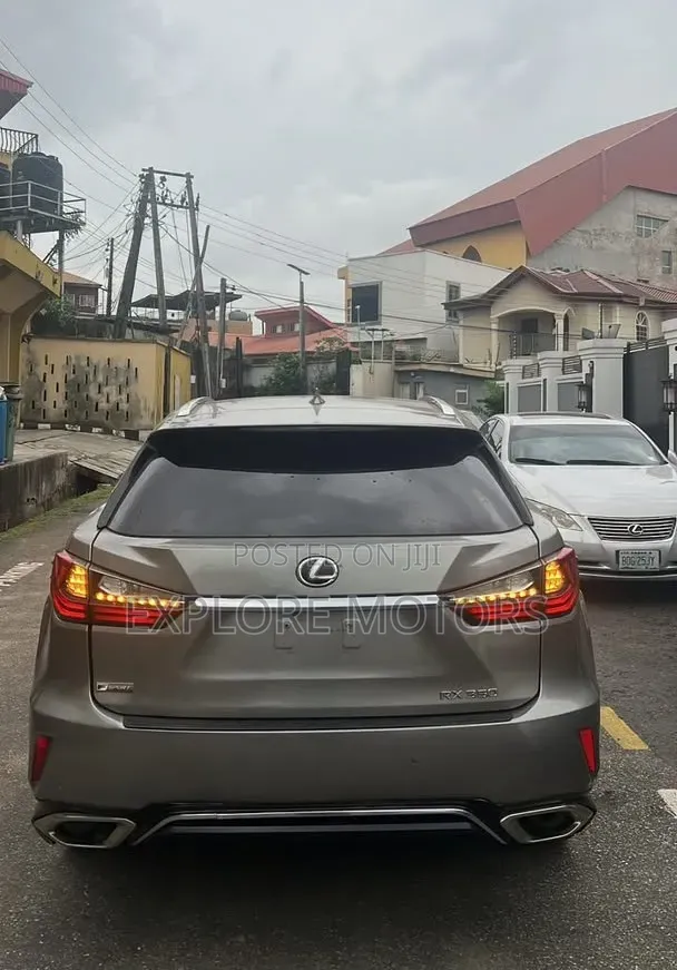 Lexus RX 2018 Gold